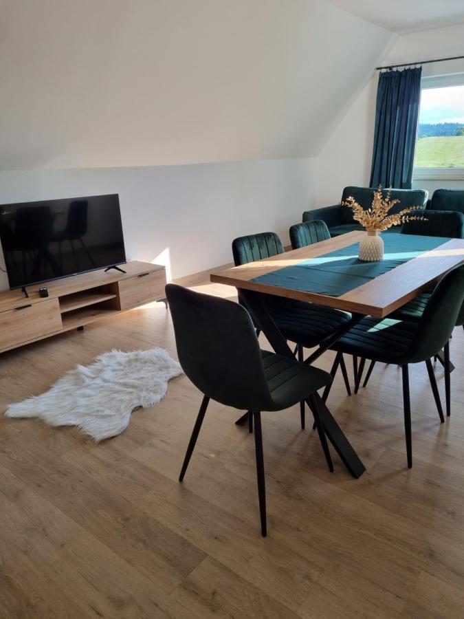 Apartamenty Jelen Pod Grapom Banska Nizna Kültér fotó