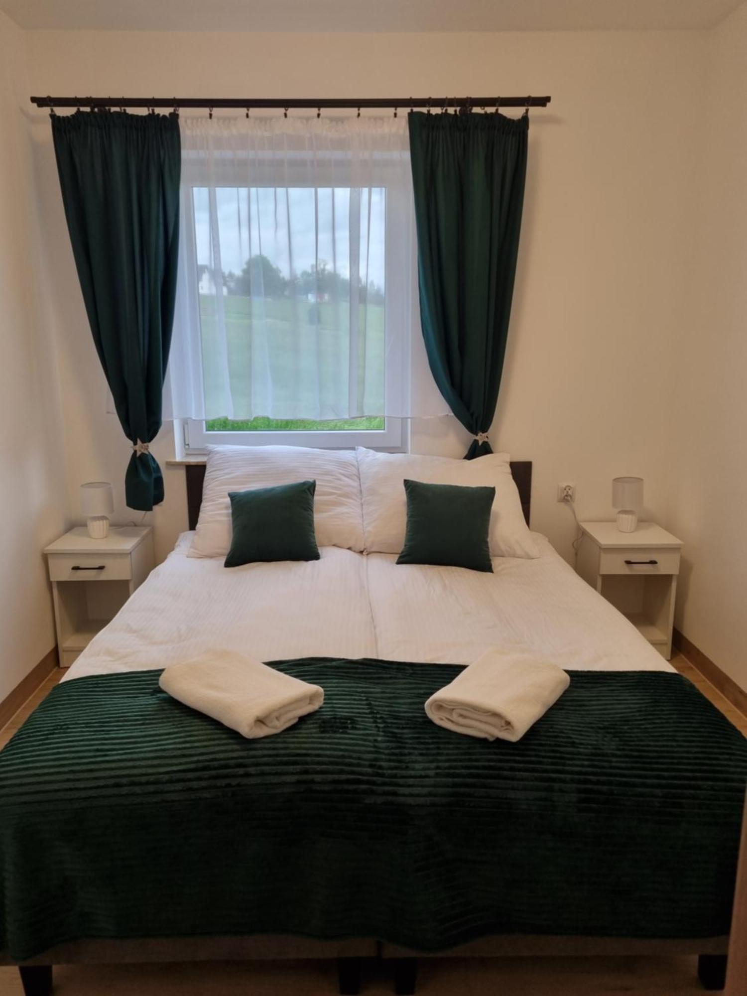 Apartamenty Jelen Pod Grapom Banska Nizna Kültér fotó
